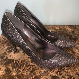 MICHAEL Michael Kora Glitter Pumps